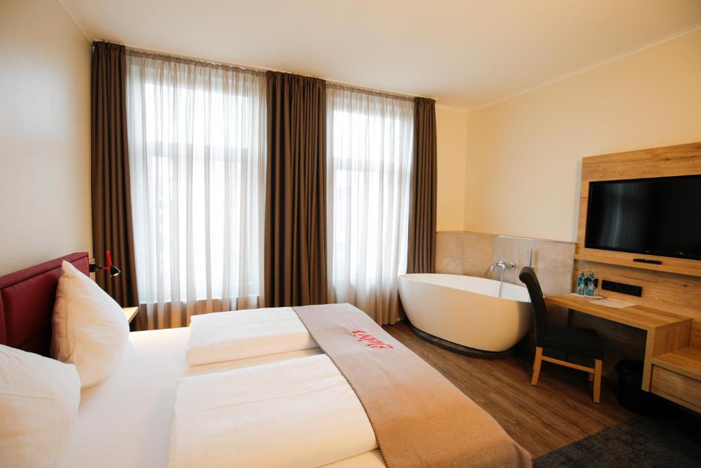Hotel Restaurant Zur Linde photo 3