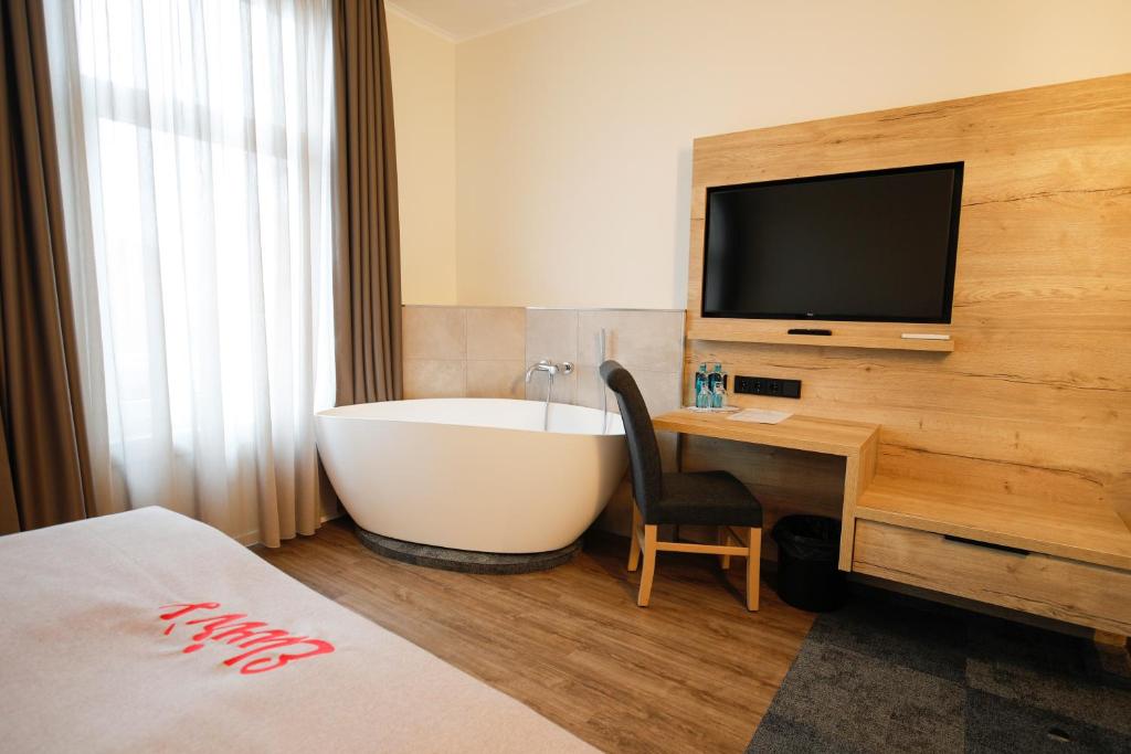 Hotel Restaurant Zur Linde photo 1