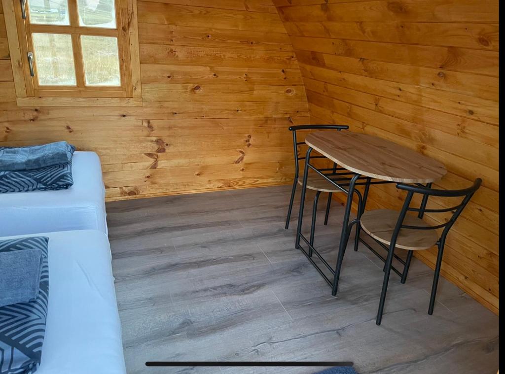 Starlight Camping Pods photo 3