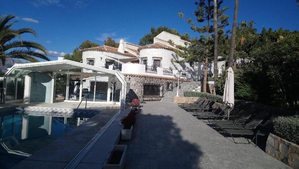Beautiful villa for large groups photo 2