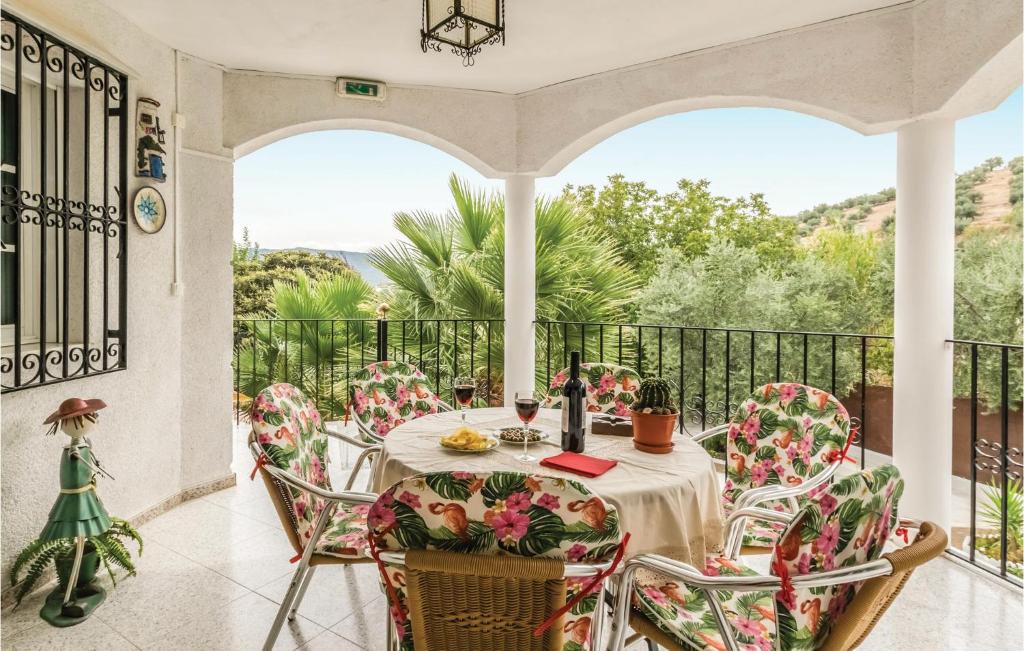 Amazing Home In Iznajar With 4 Bedrooms, Wifi And Outdoor Swimming Pool photo 2