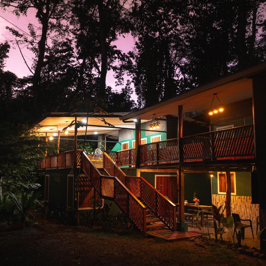 The Green Jungle & Tree House Caribe photo 4