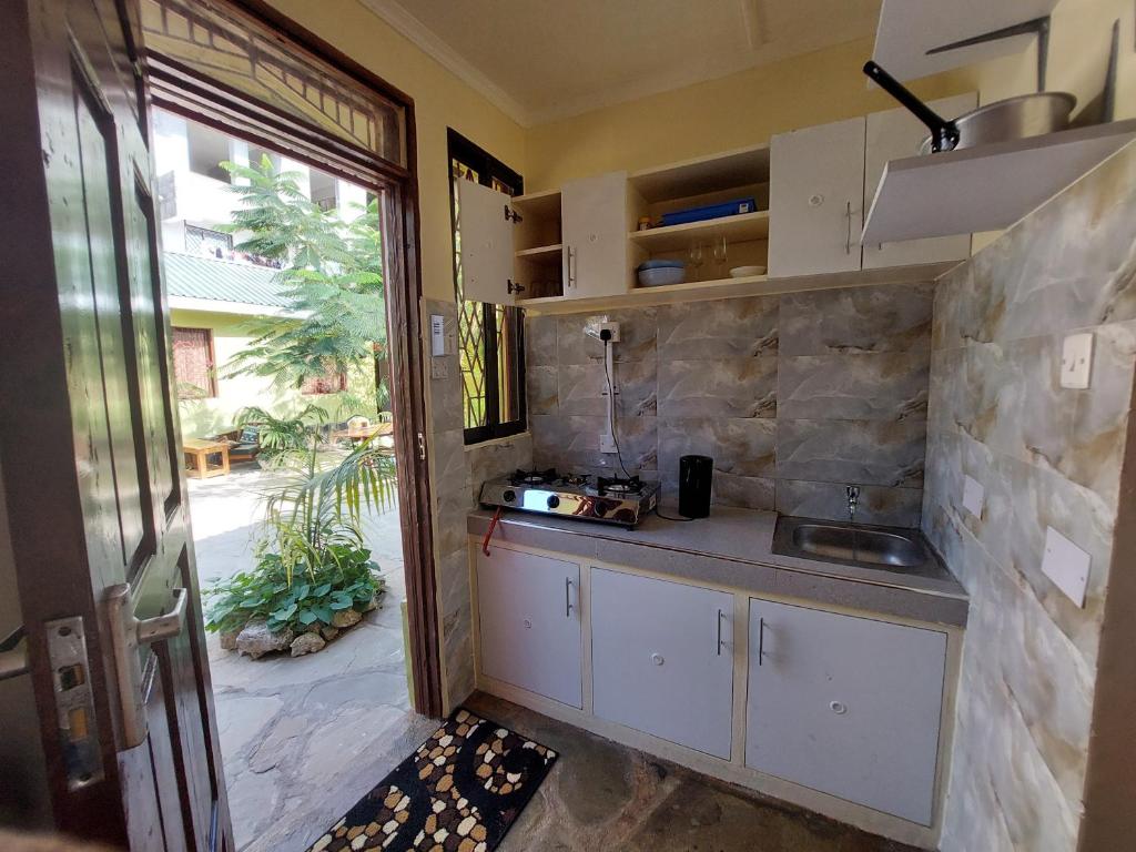 Amarrosi Lion - Studio terrace Apartment ,Mtwapa photo 2