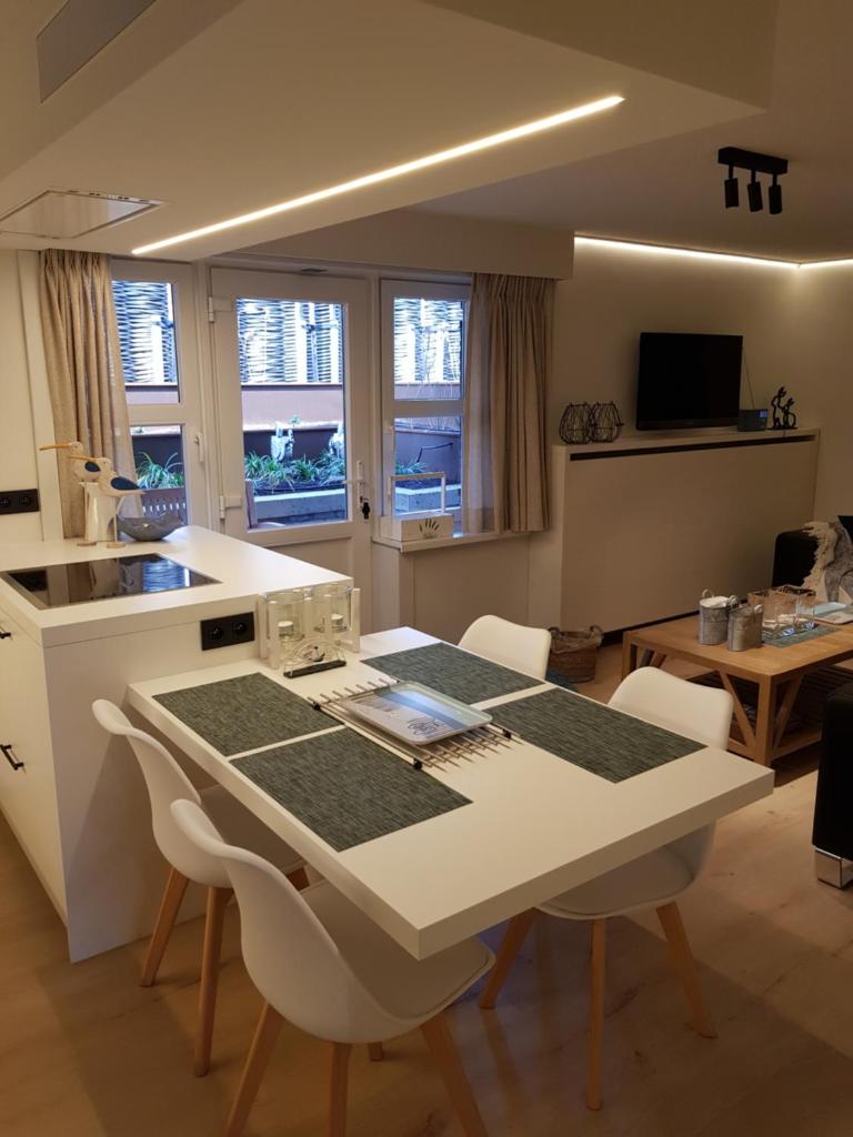 Nieuw app met tuin en terras, gratis parking, aan zee, vlakbij Brugge photo 1