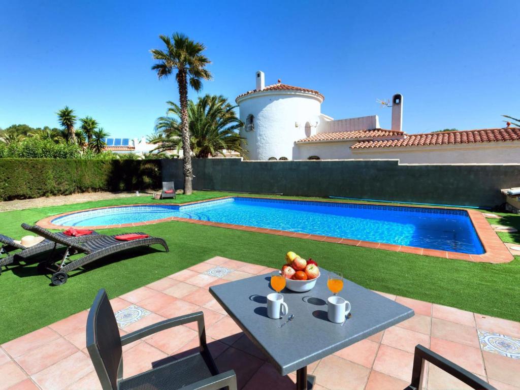 Villa Villa Caleta by Interhome photo 1