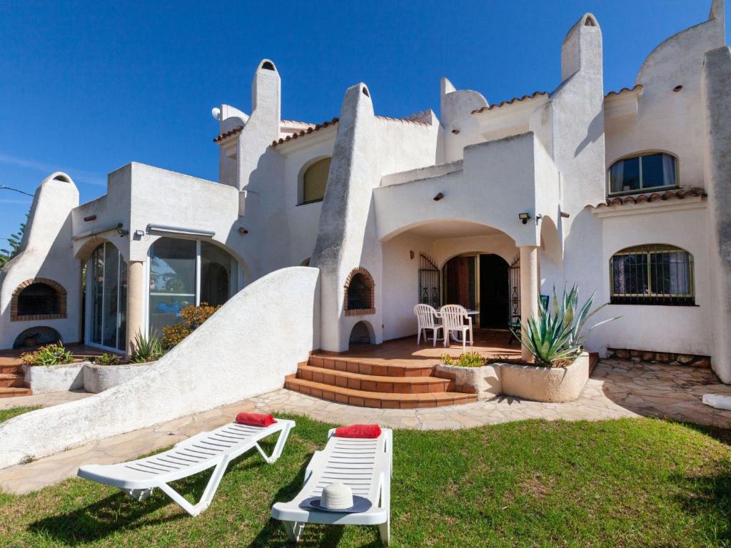 Holiday Home Las Palmeras-1 by Interhome photo 1