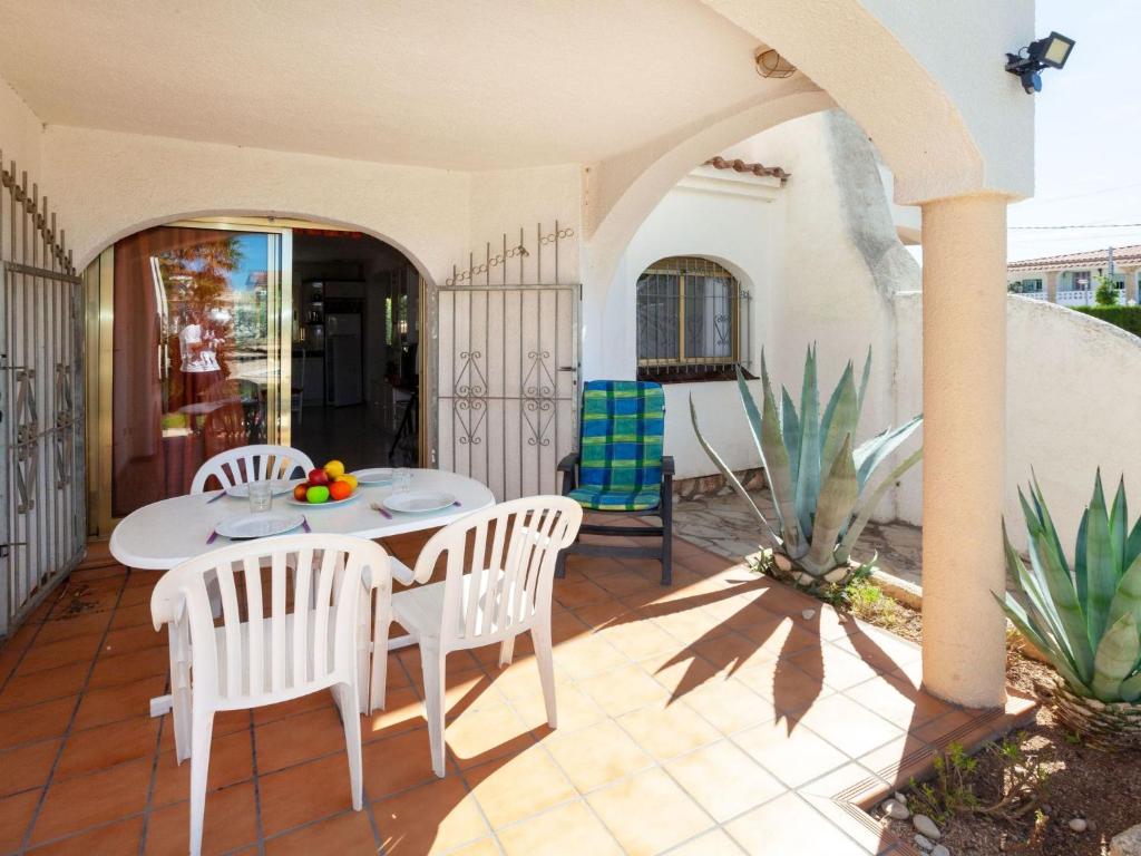 Holiday Home Las Palmeras-1 by Interhome photo 2