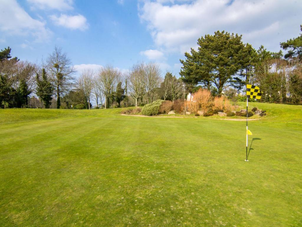 Holiday Home Les Cottages du Golf-3 by Interhome photo 2