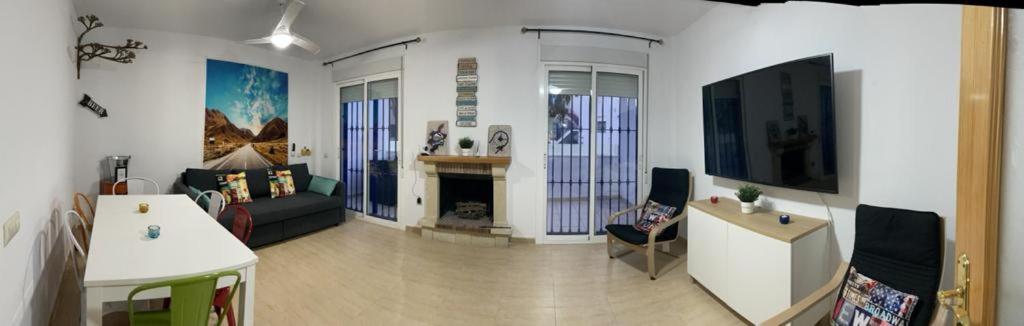 Motorhome beach house photo 4
