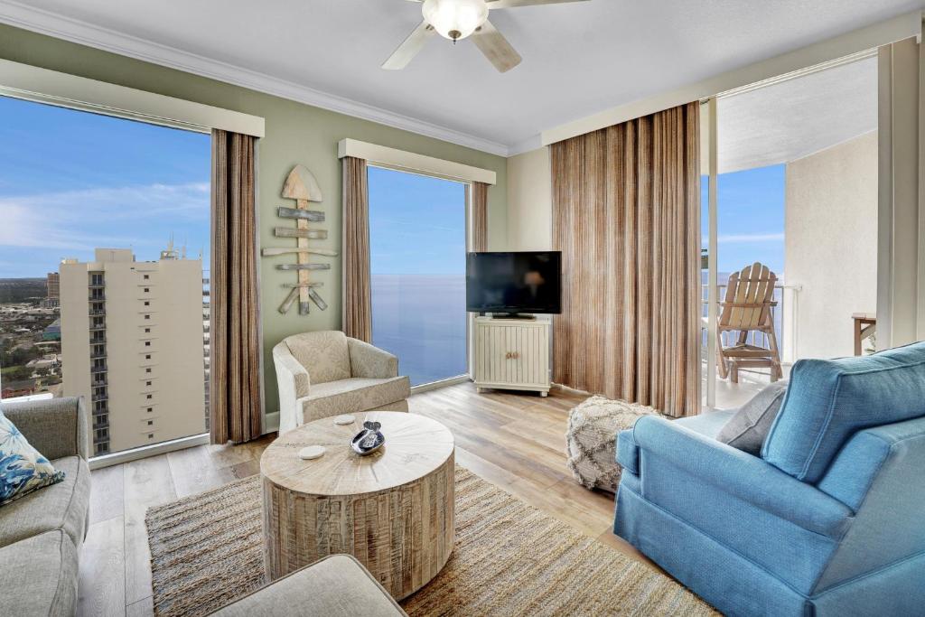 Million Dollar Views, Stunning Beachfront Property image