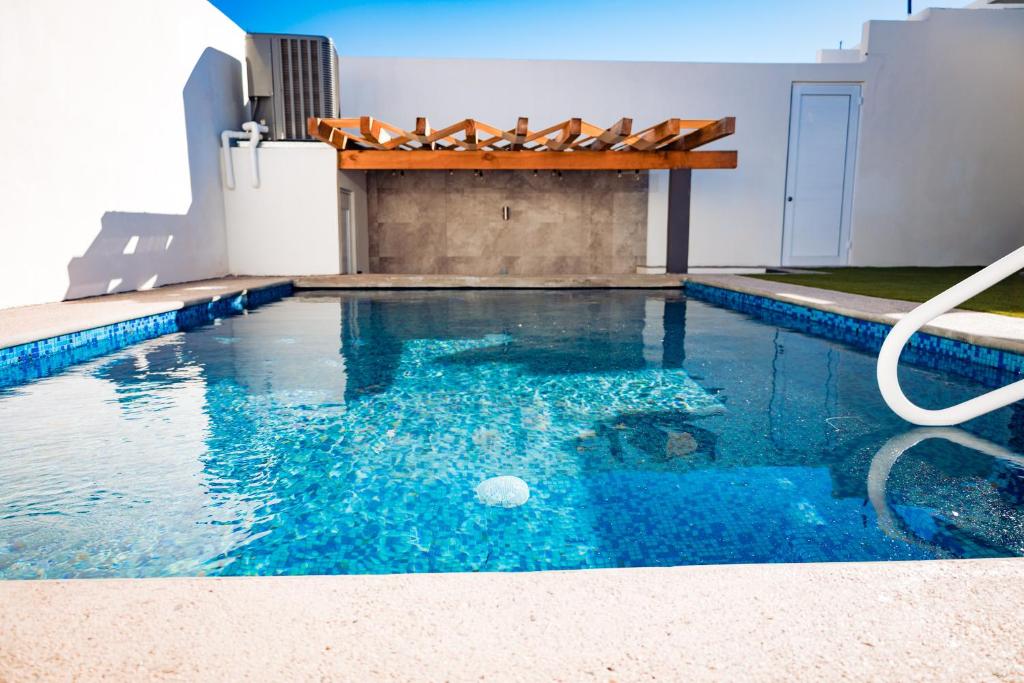 Brand new home with heated pool photo 1