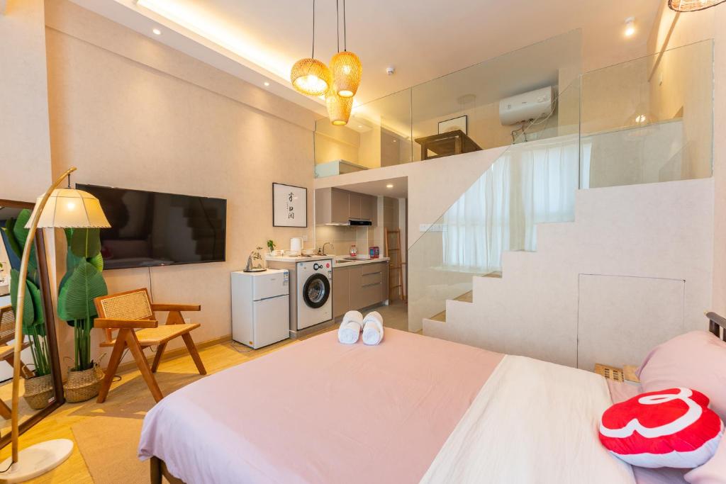 Locals Apartment House 12 photo 4