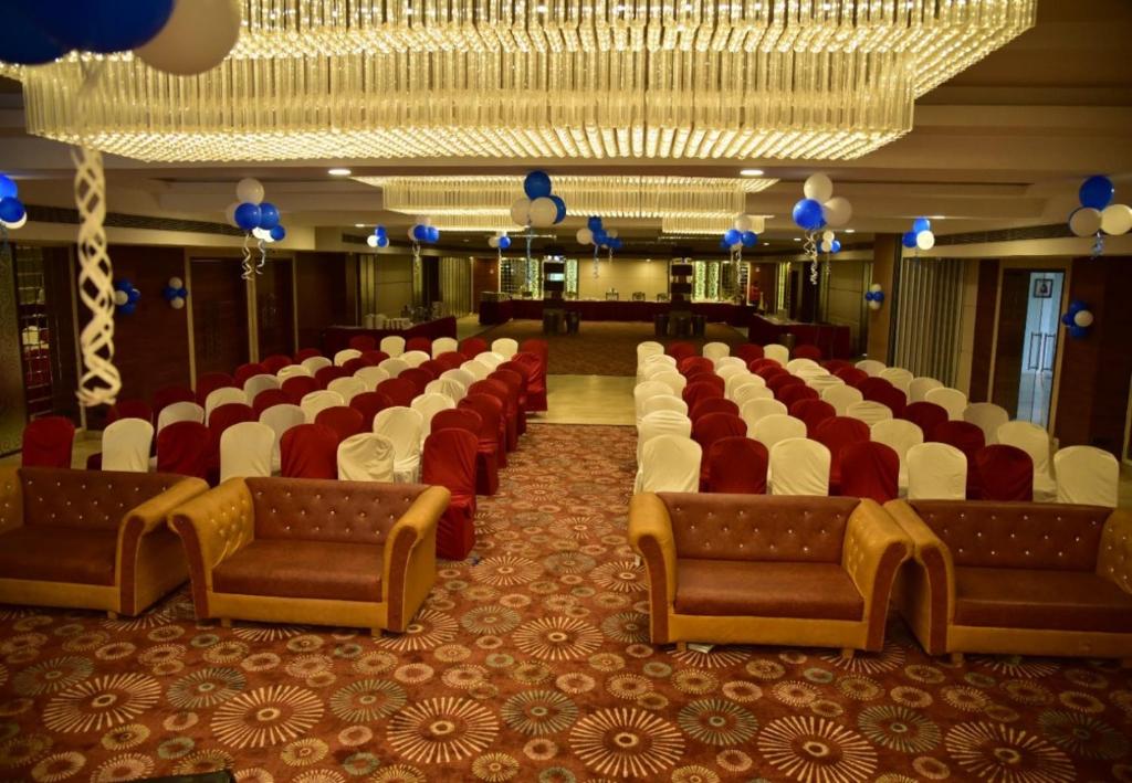Rang Lords Inn Bharuch photo 3