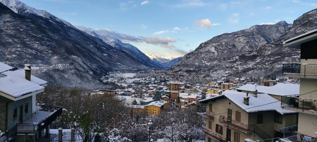Casa vista Saint Vincent accanto alle Terme