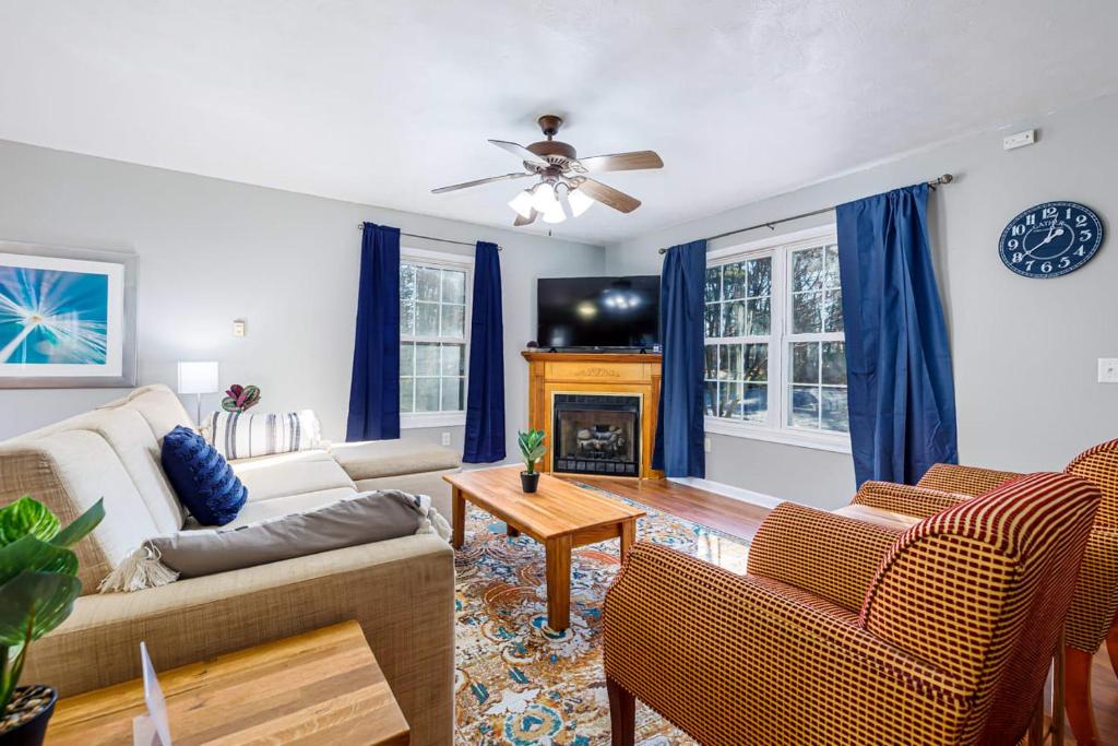 Cottonwood Comfort- 5 minutes to Bryce Resort! photo 1