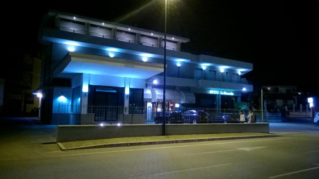 Hotel La Bussola photo 2