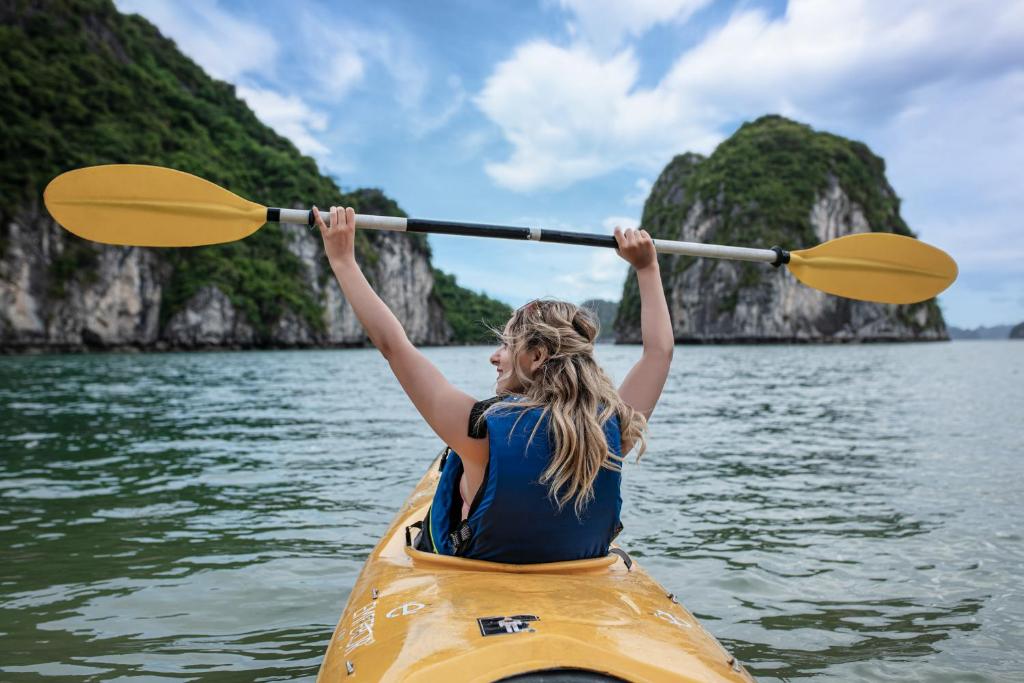 Emperor Cruises Ha Long