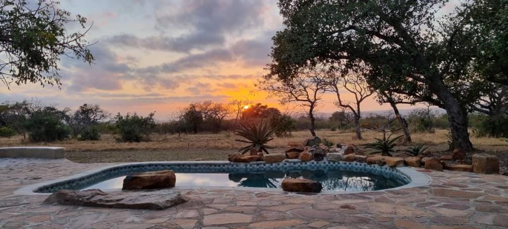 Mkhiweni Villa at Dombeya Wildlife Estate photo 2