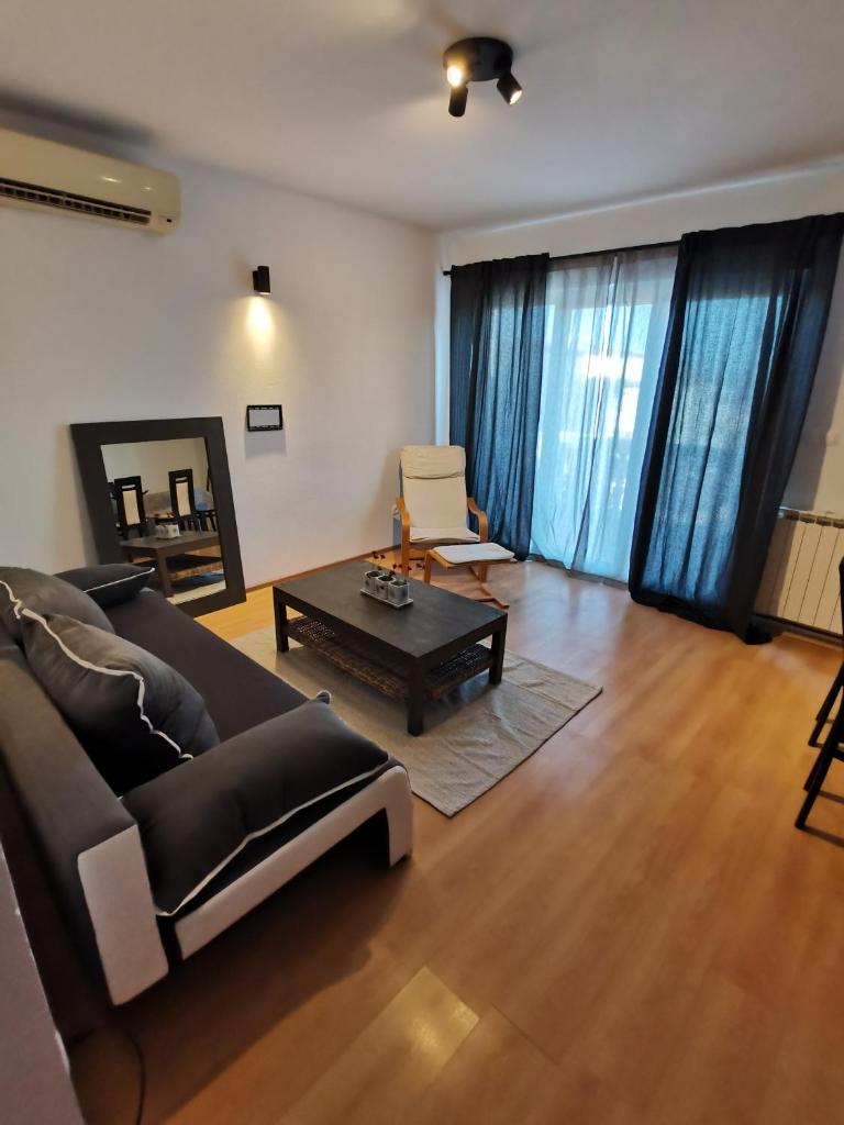 Dvosoban novouređen Apartman Gabrijel