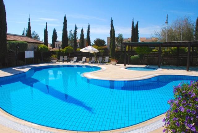 Villa Nefeli - charming townhouse in the heart of Aphrodite Hills Resort photo 1