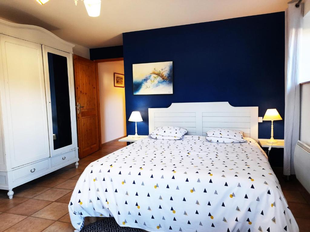 ⁂⁂ GITE LES HERABLES [CLEDICIHOME] Gîte de charme // JACCUZI // SALLE DE JEUX ⁂⁂ photo 4