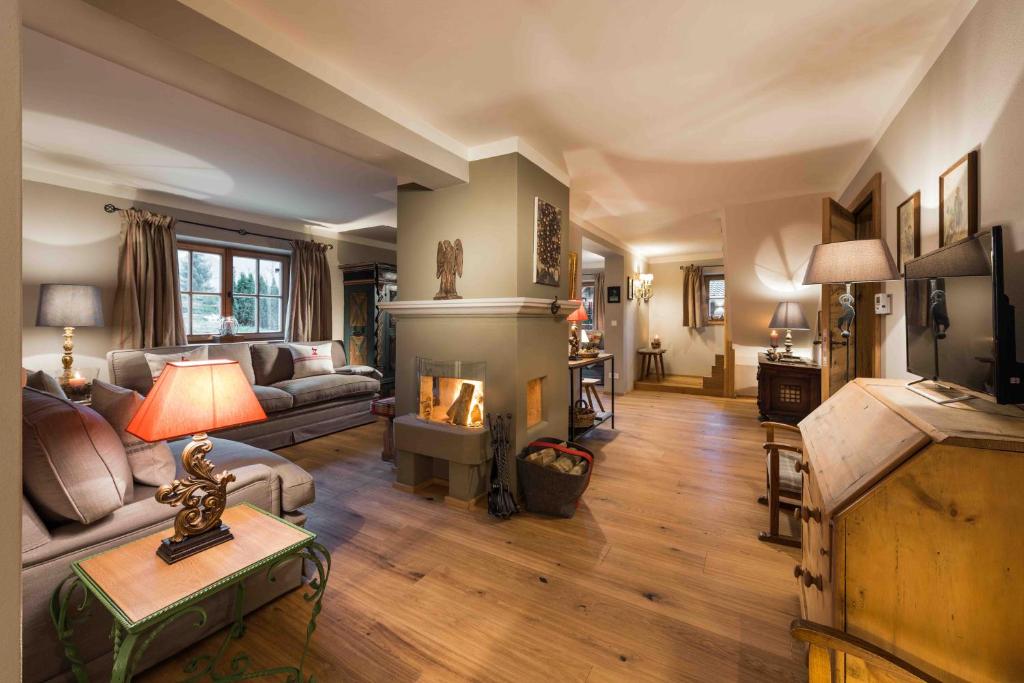 Kitz-Chalet photo 1