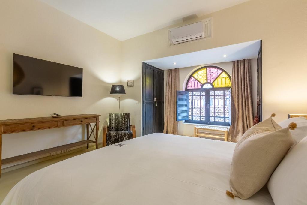 "LE 21", EXCLUSIVE DUPLEX 400m from Jemaa el Fna - JACUZZI - HAMMAM - NETFLIX - HIGH-SPEED WIFI photo 2