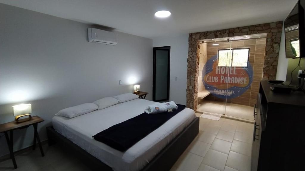 Hotel Club Paradise photo 1