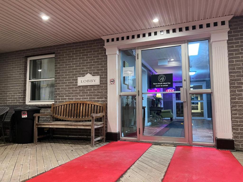 Harbourview Inn and Suites photo 4