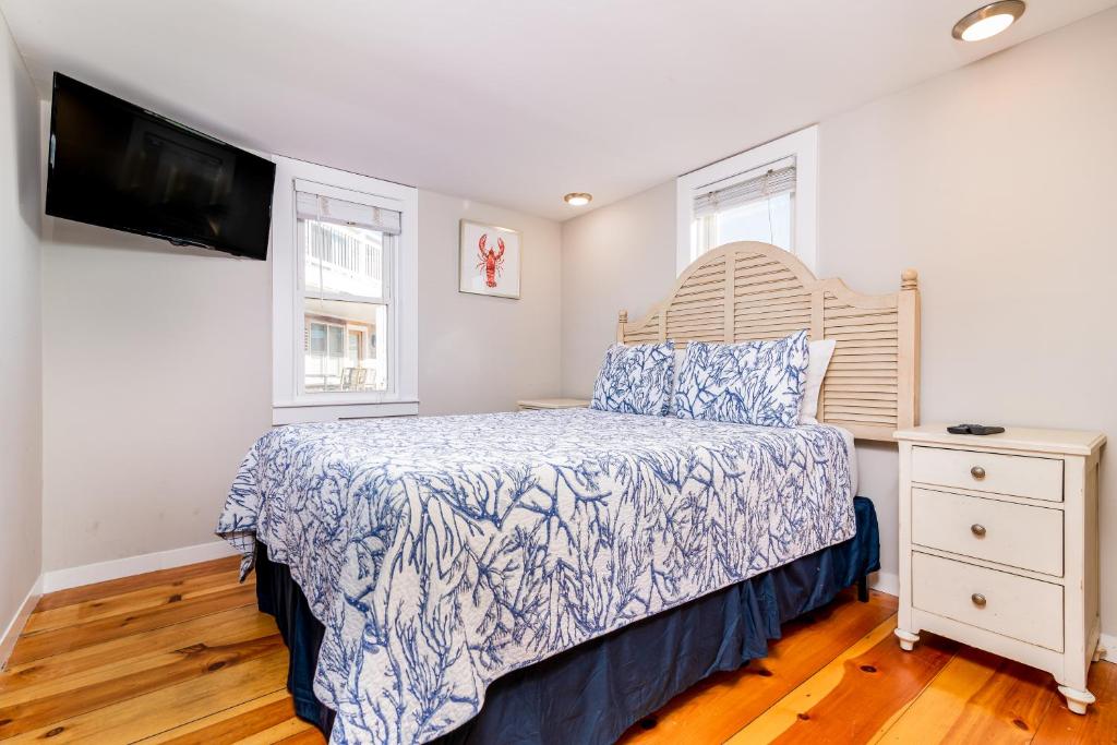 Sandbars Inn - Beachside Cottage photo 4