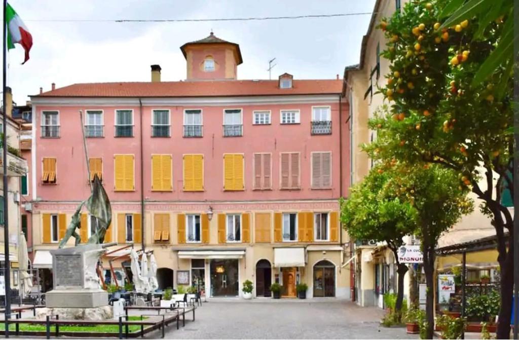 Appartamento magico nel centro del borgo L'ancora.