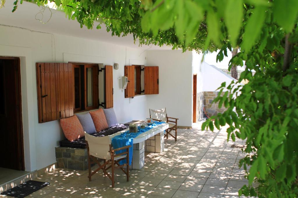 Traditional Olive House photo 3