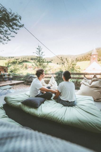 Bubble-Tent Elzach inklusive Hot Tube Badefass photo 4