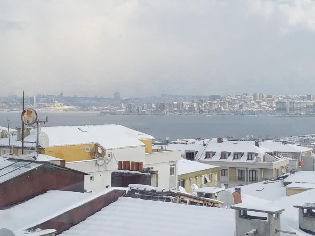 3 rooms apartment with hot tub & lake & sea view