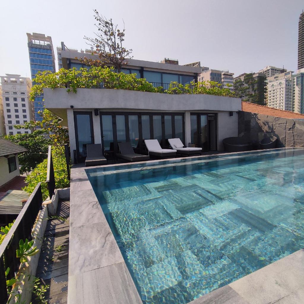 M SUITE Danang Beach