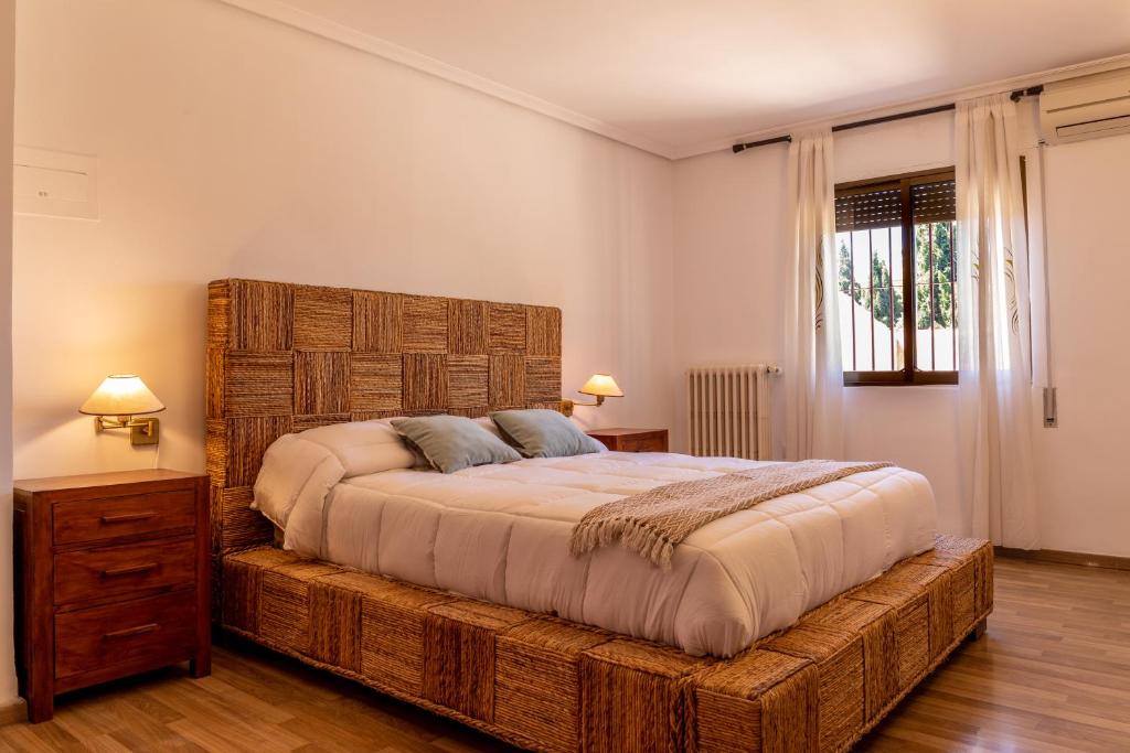 Gran Chalet céntrico con piscina y bbq privada a 5 minutos playa photo 1
