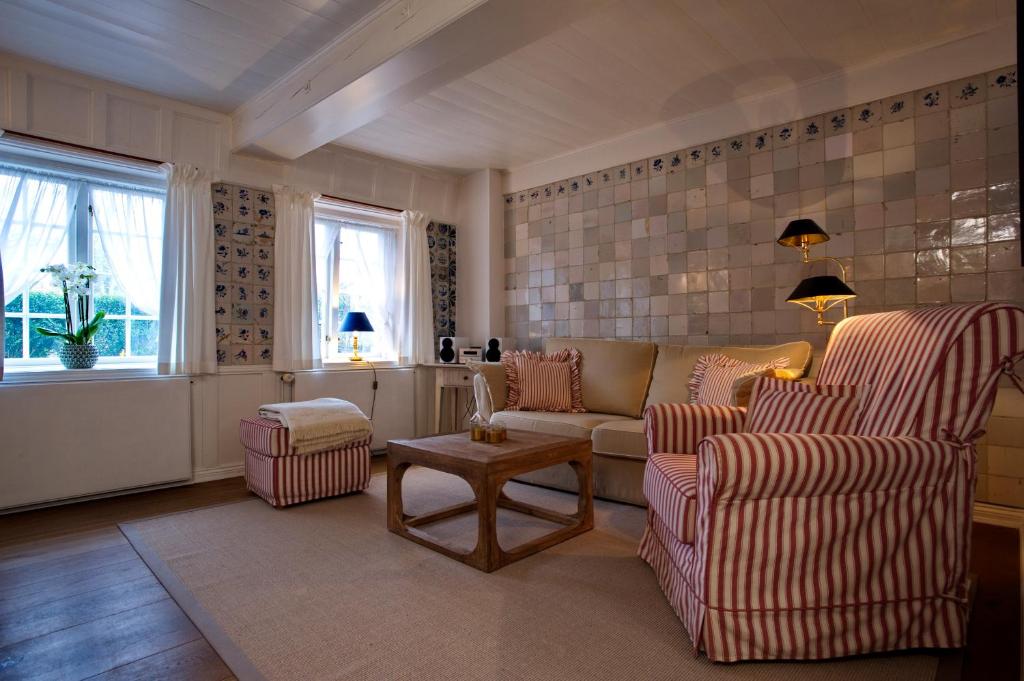 Weidemannhaus Wohnung 2 "Atelier" photo 1