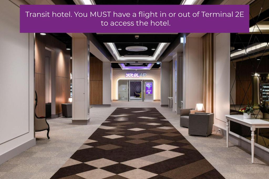 YOTELAIR Paris CDG - Transit Hotel - Terminal 2E photo 2