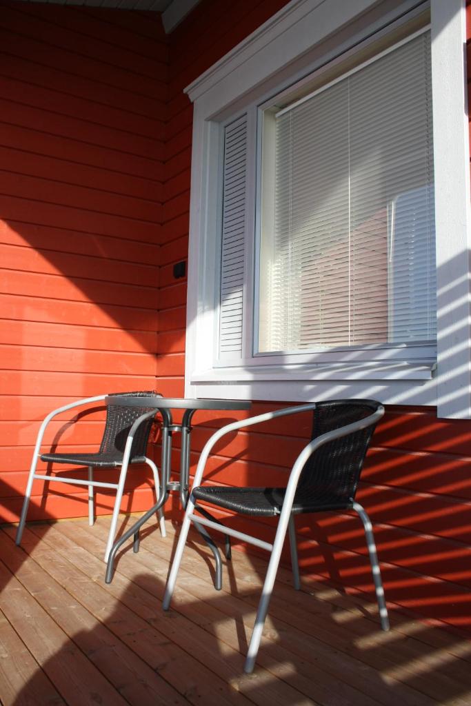 EMMA - New & Modern row house flat in Närpes - 24h Check in photo 3