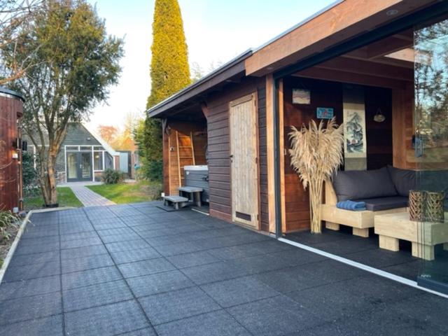 Wellness Bungalow Bolder 5p Amsterdam and the beach photo 3