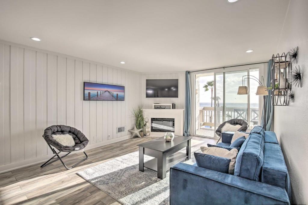 Heavenly Oceanfront Condo with Amenities Galore photo 3