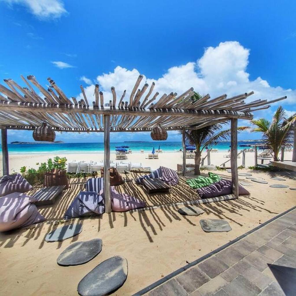 Villa Palmira, 4 min from Orient Bay beach photo 1