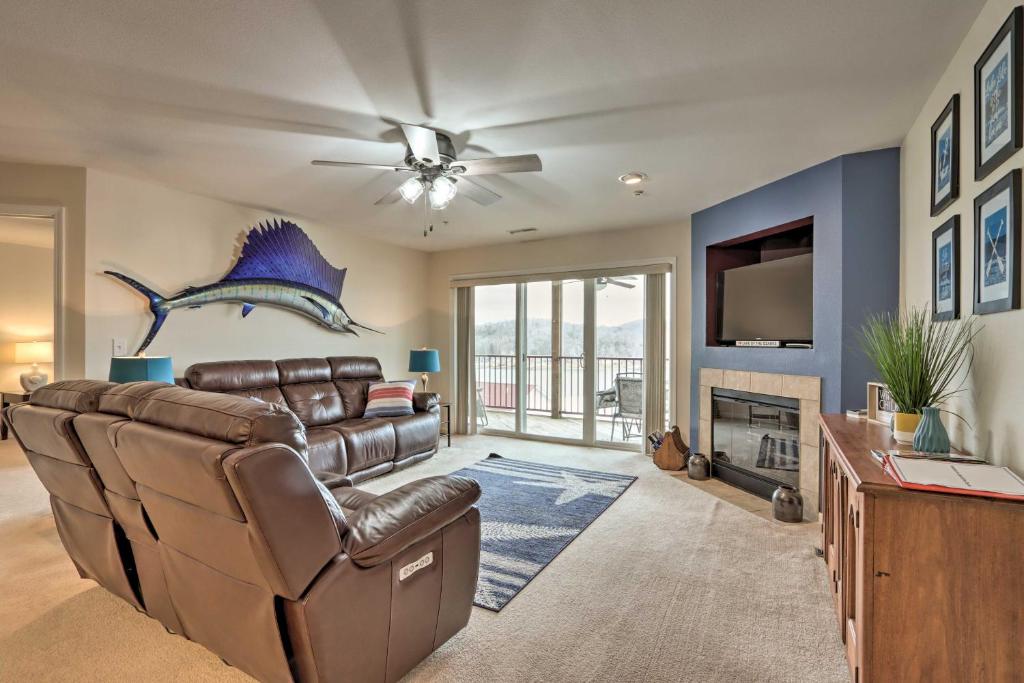 Condo on Lake of The Ozarks with Pool and Dock! photo 2