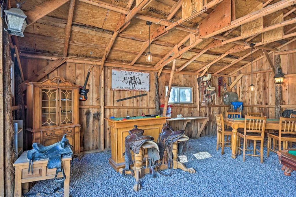 Cotopaxi Escape with Game Room on Arkansas River! photo 4
