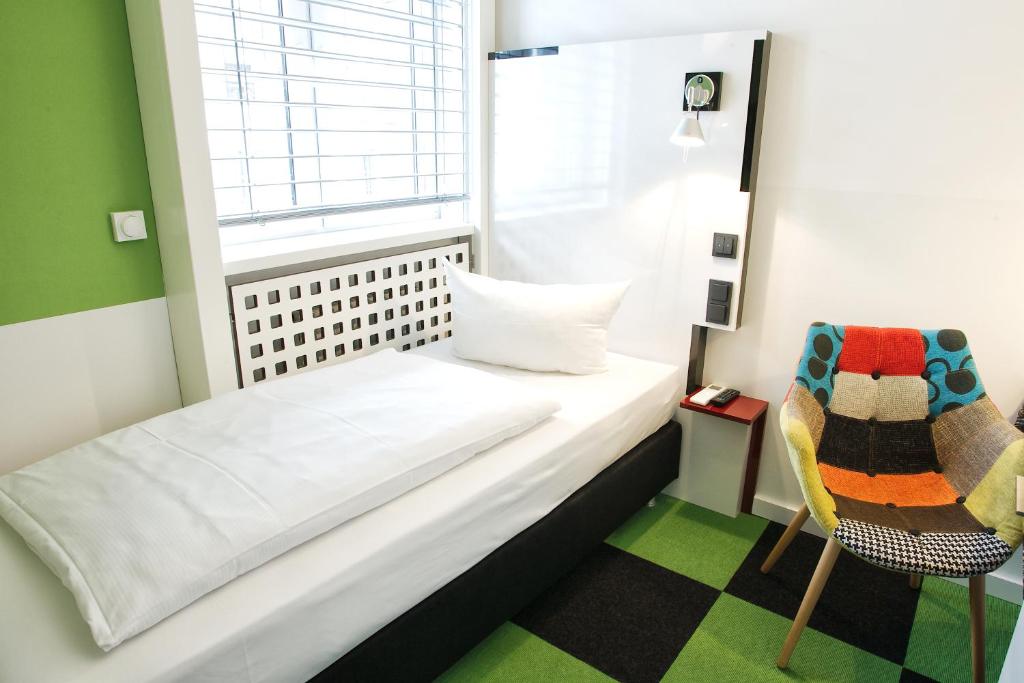 Одноместный (Одноместный номер «Комфорт»), Hotel Cristall - Frankfurt City