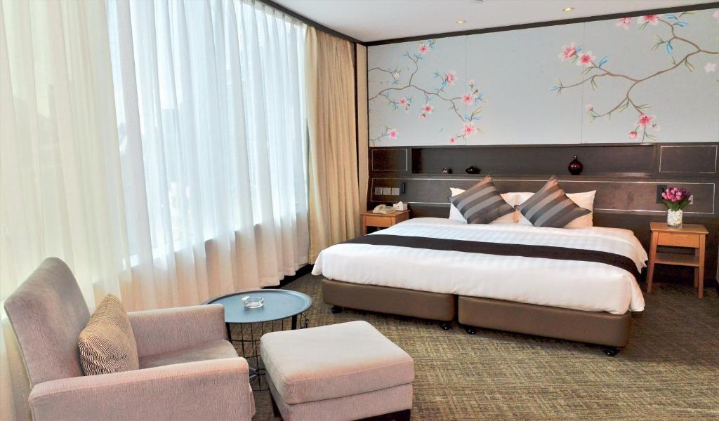 South Pacific Hotel photo 3