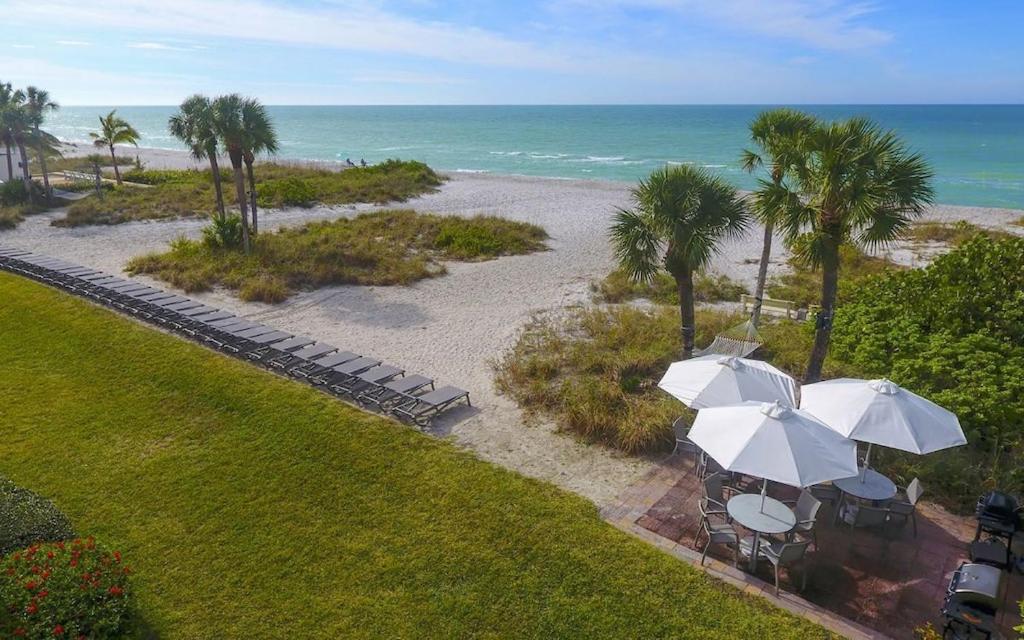 LaPlaya 201C Breathtaking Gulf panorama from this corner end unit with a private stairway to the beach photo 4