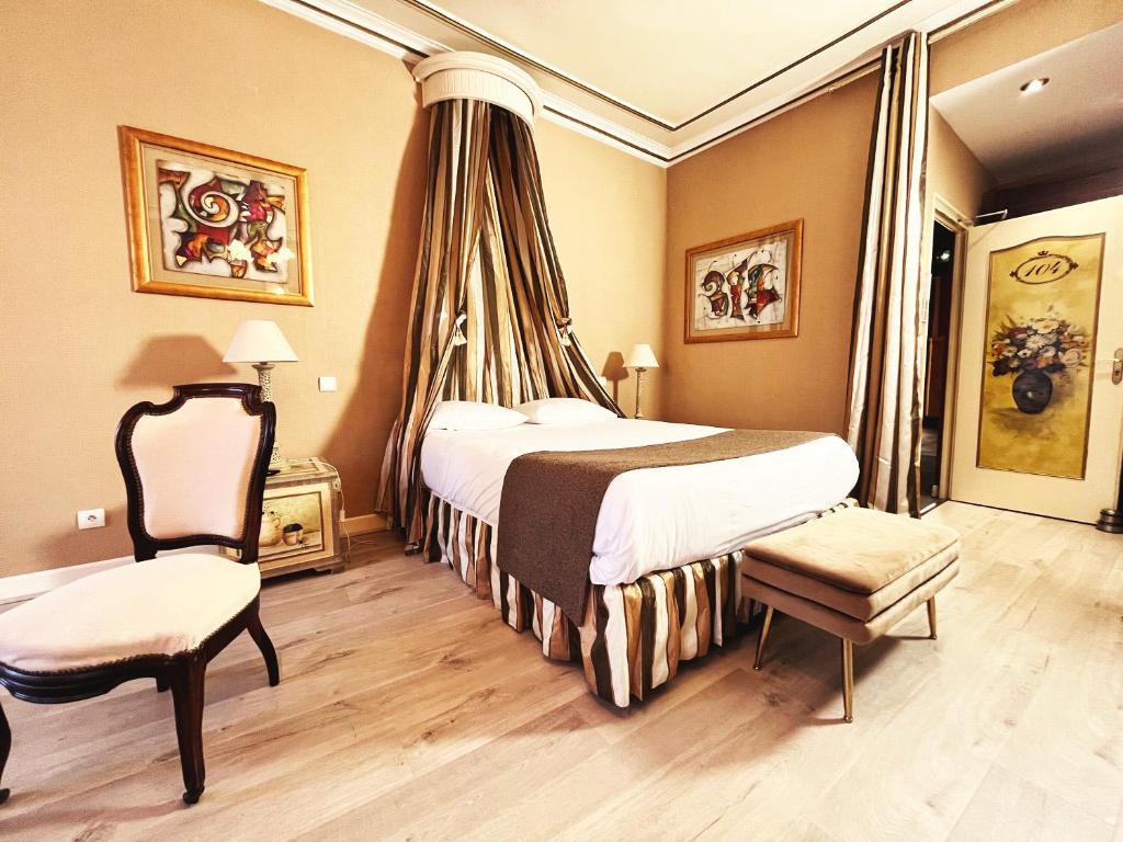 Hotel De La Poste photo 2
