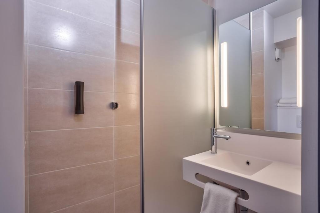B&B HOTEL Paris Créteil photo 3