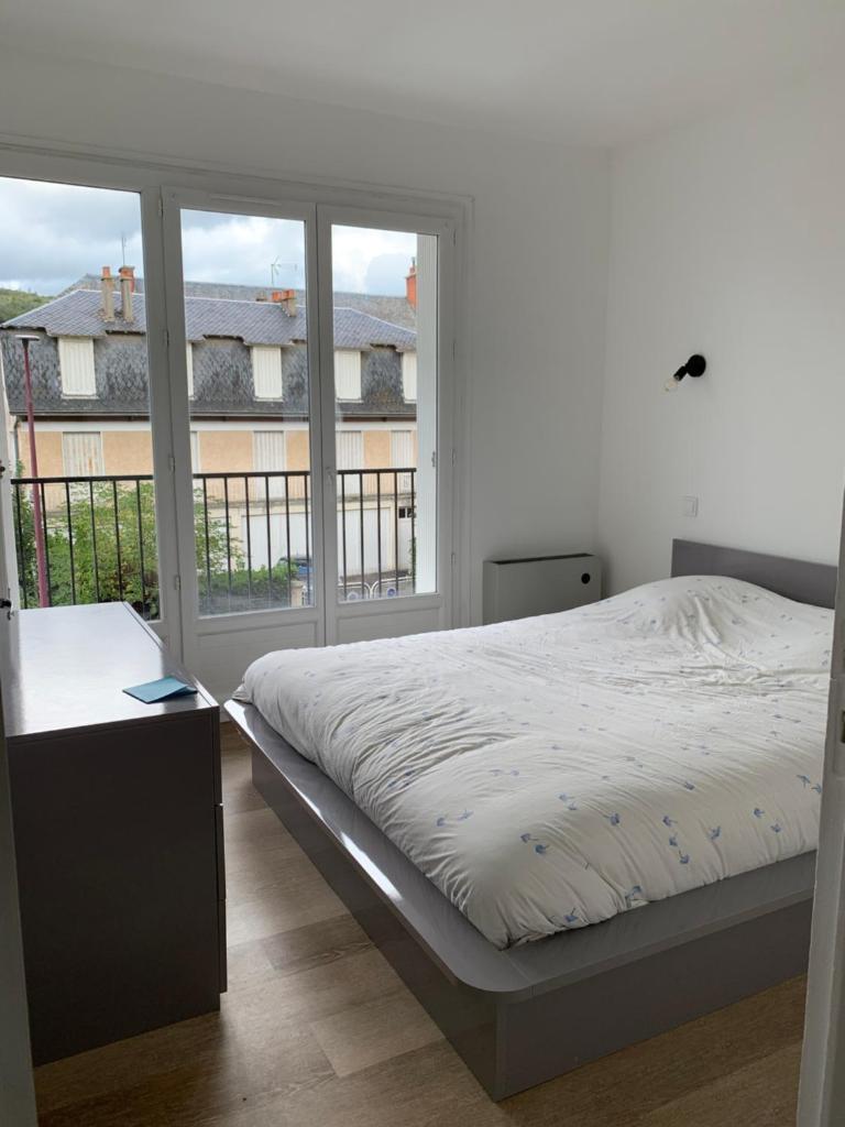Espalion appartement hyper centre ville 1 photo 2